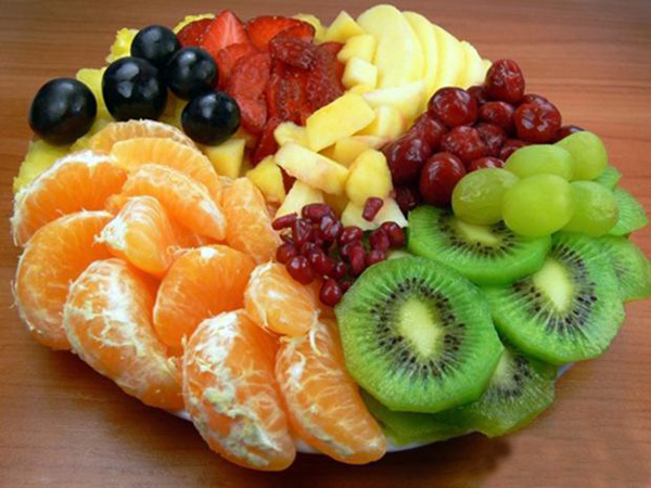 三餐之间 这样吃水果才健康！